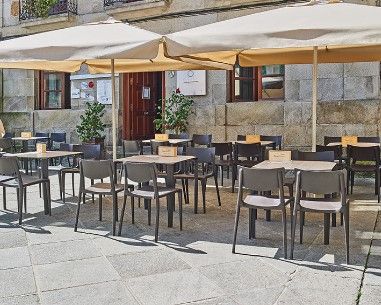 Mn-tow00-010x00 - chaises empilables Ezpeleta - polypropylène renforcé avec fibre de verre et embouts antidérapants_4