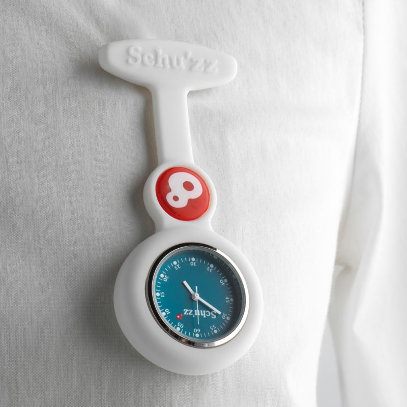Montre infirmière Schu'zz - Silicone et acier inoxydable - Qualité et hygiène pour le milieu médical_4