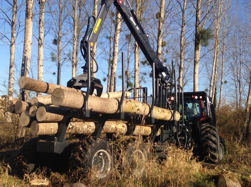 Remorque RH20-4WD livrée prête à l’emploi pour travaux forestiers