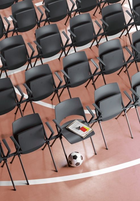 Service  d'aménagement  de bureaux adapté aux exigences de l'enseignement et de la formation - UBIA MOBILIER_4