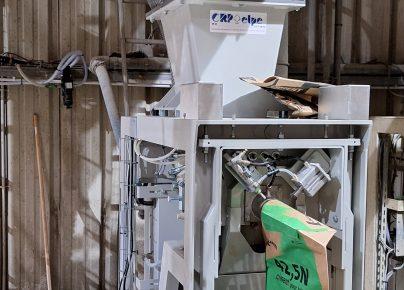 Ensacheuse ciment Flo 10 - sacs à valve de 25kg avec barrières de sécurité et interface tactile_4