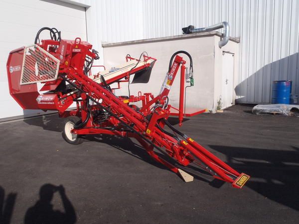 Récolteuse de carottes semi-industrielle S2P - Simon - compacte avec triage et mise en pallox_4