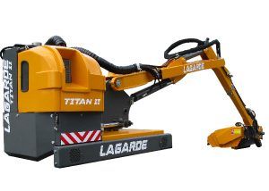 Équipement agricole Titan II avec articulation rotulée