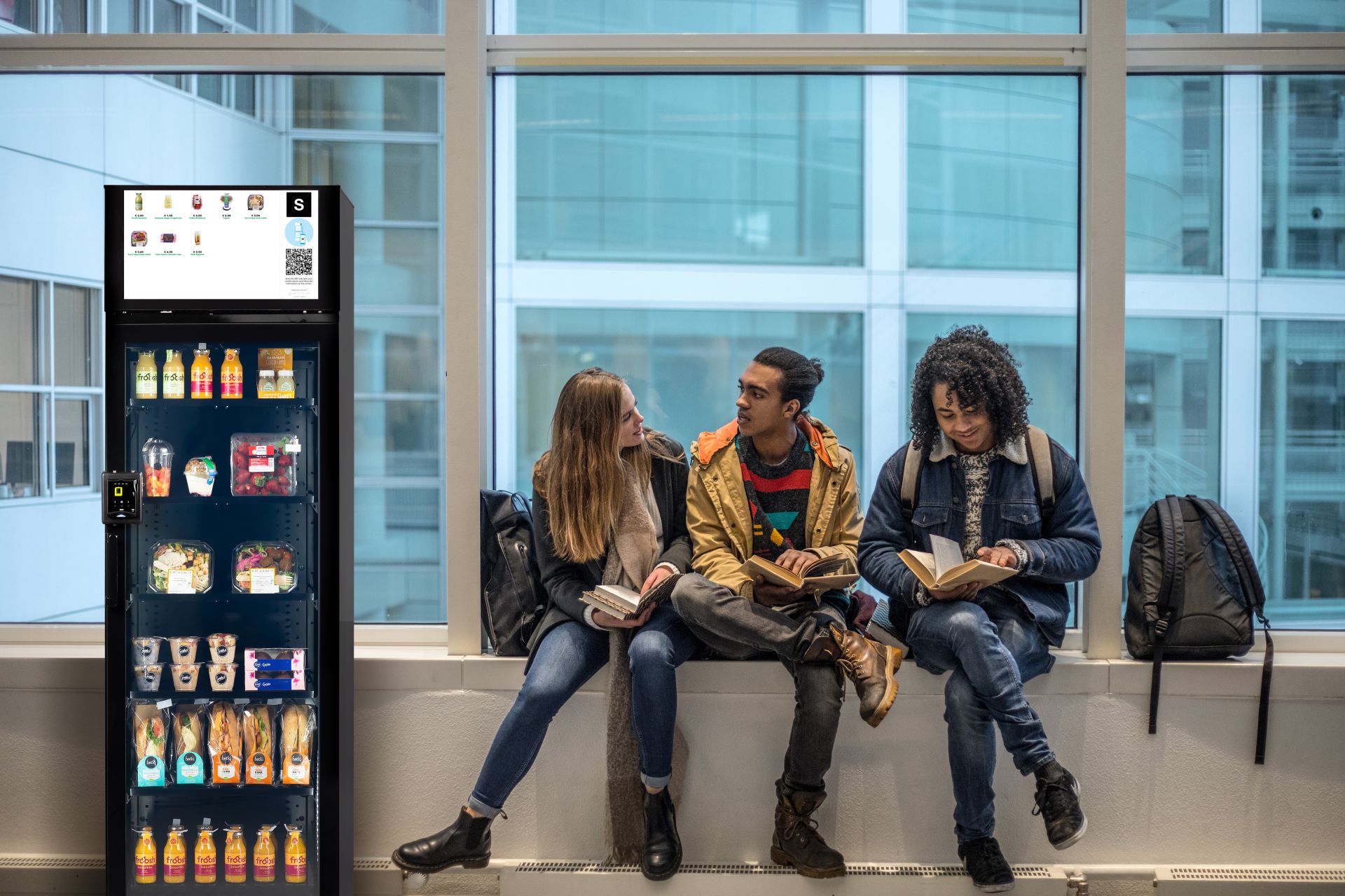 Frigo connecté Selfly Fridge - RFID, gestion à distance et paiement intégré_4