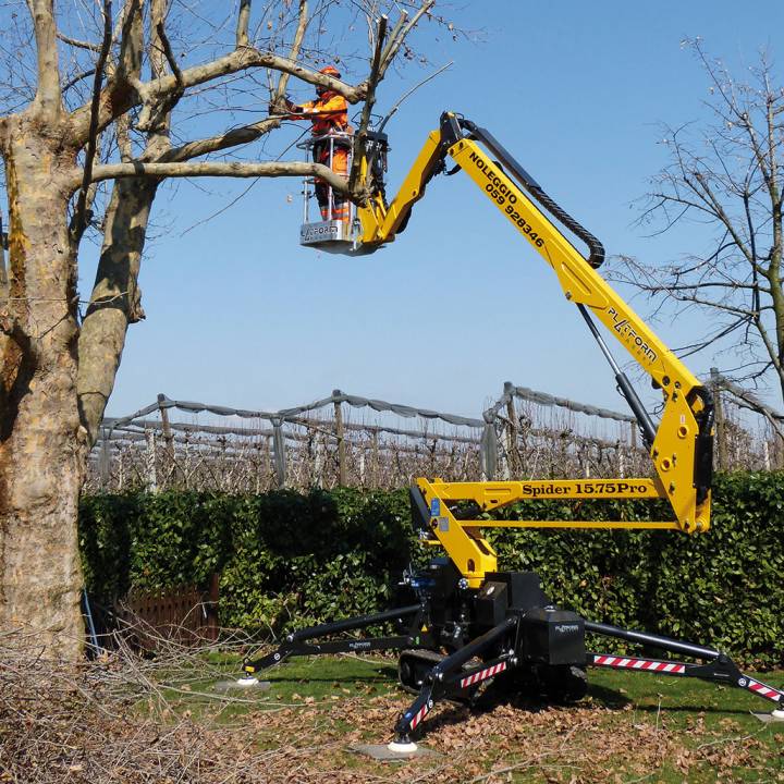 Nacelle araignée sur chenille robuste et fiable - Spider 15.75 - Hauteur de travail 15m - Portée 7.4m - Diesel ou hybride_4