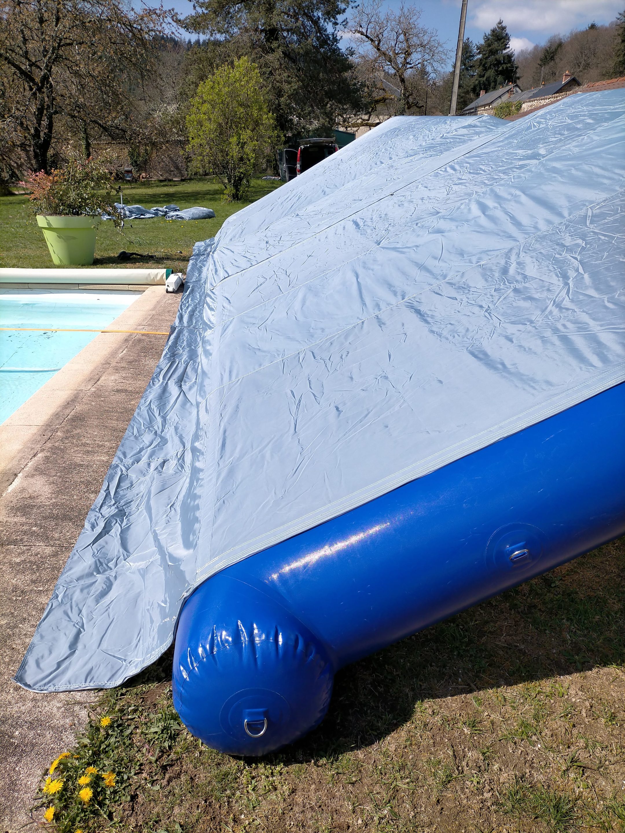 Abri rapide à monter pour travaux sous conditions climatiques