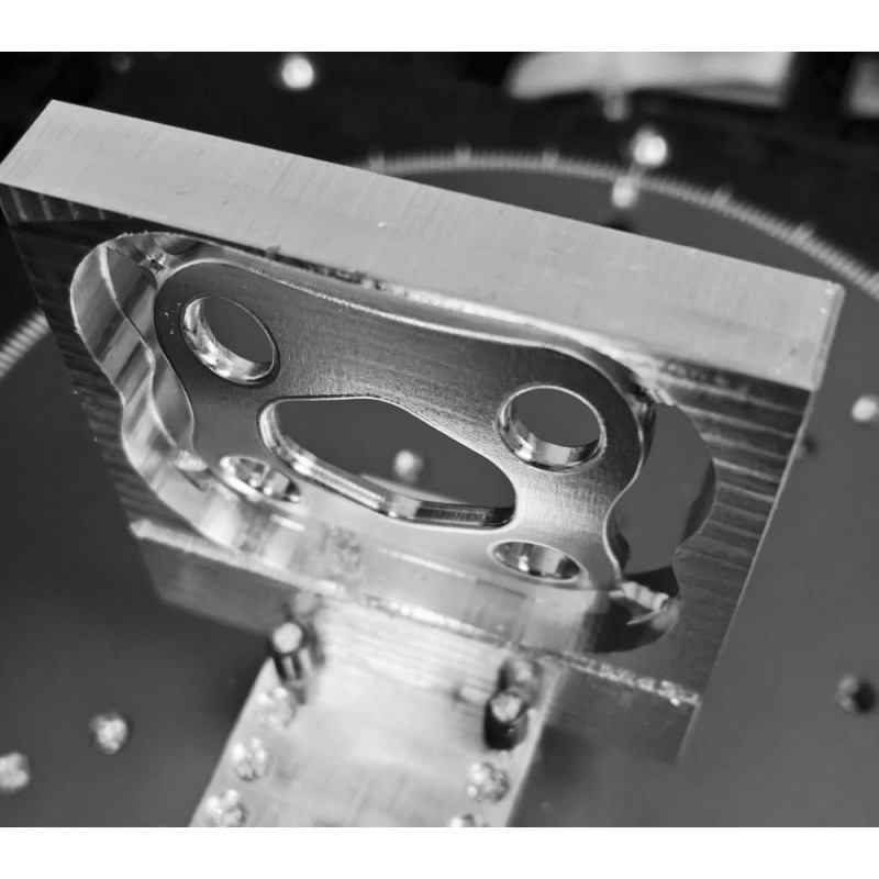 Fraiseuse CNC  5 axes Compacte 