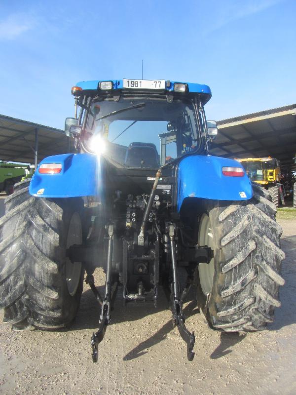 Tracteur agricole New Holland T7060 – 210 ch – 2008 – Full-Powershift – 4 RM_4