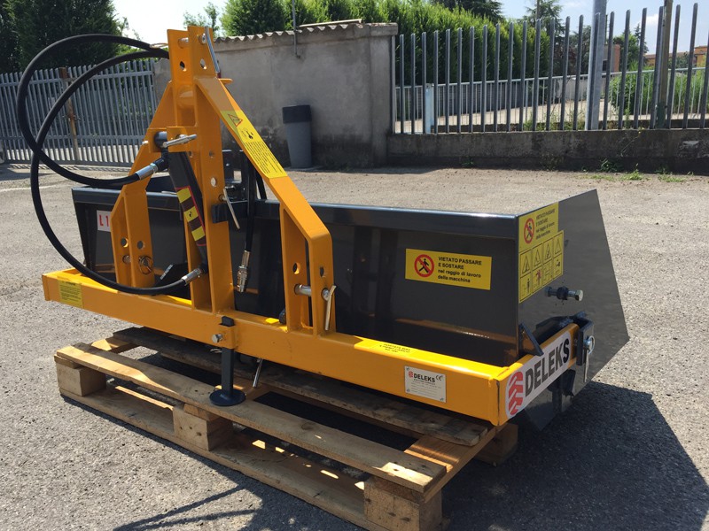 Godet à basculement hydraulique pri-120_4