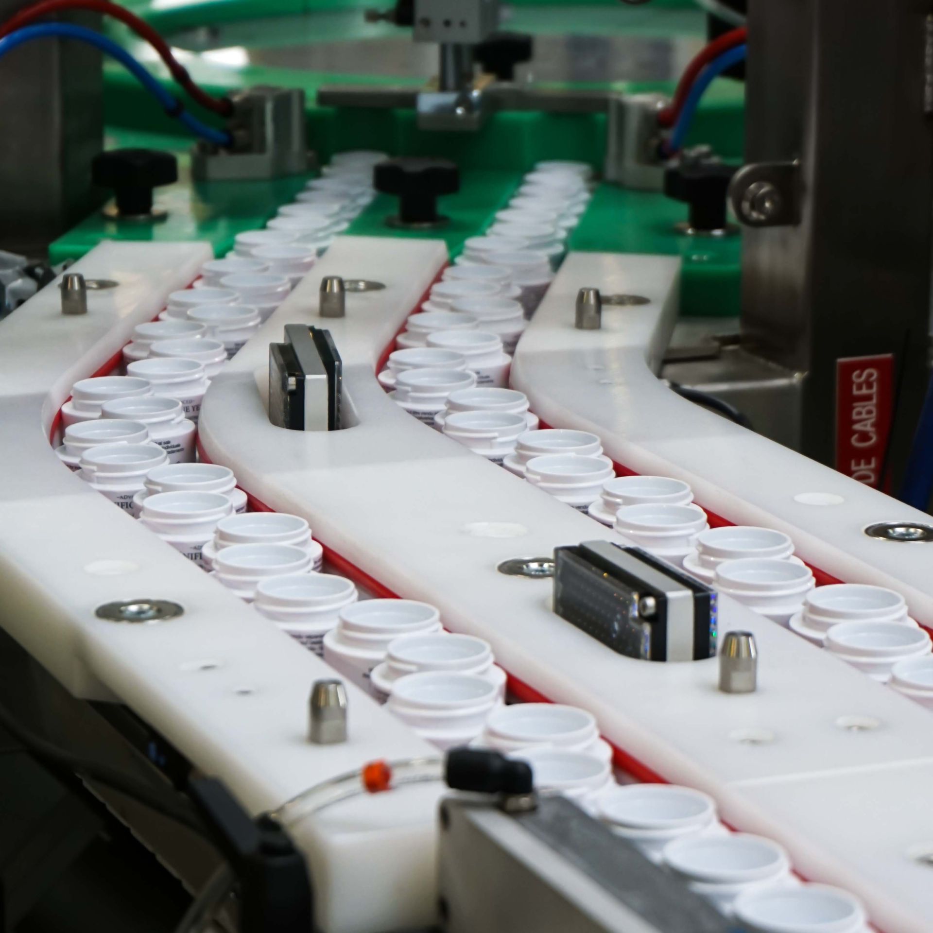 Remplisseuse de pots automatique rotative - simple ou double poste - adaptable à différents formats de pots_4