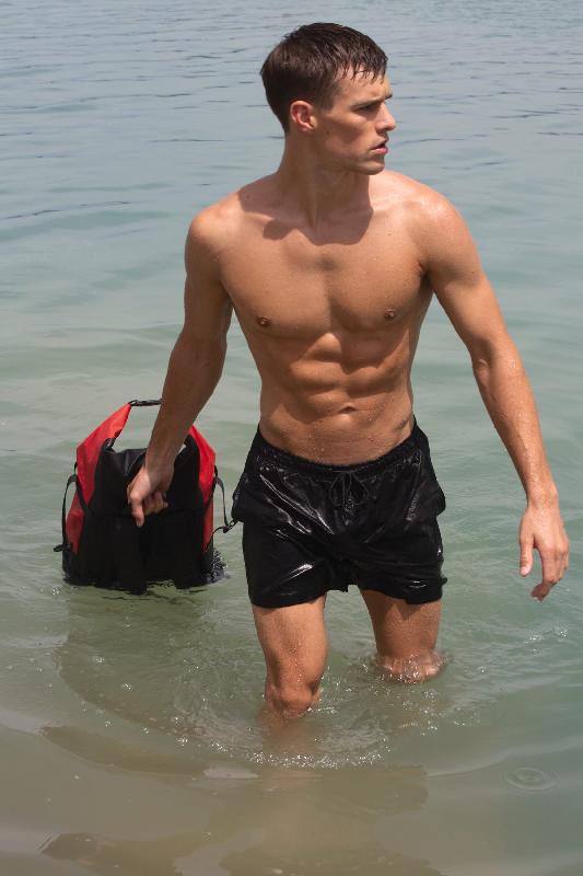 Sac à dos imperméable - Sangles de compression - Fermeture roll-top - Réf: KI0187_4