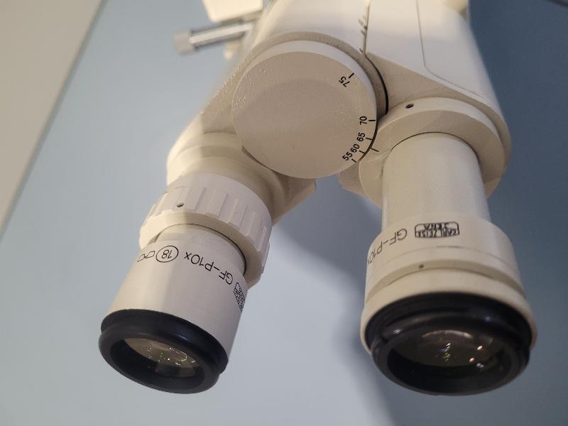 Microscope à lumière transmise inversée ZEISS TELAVAL 31_4