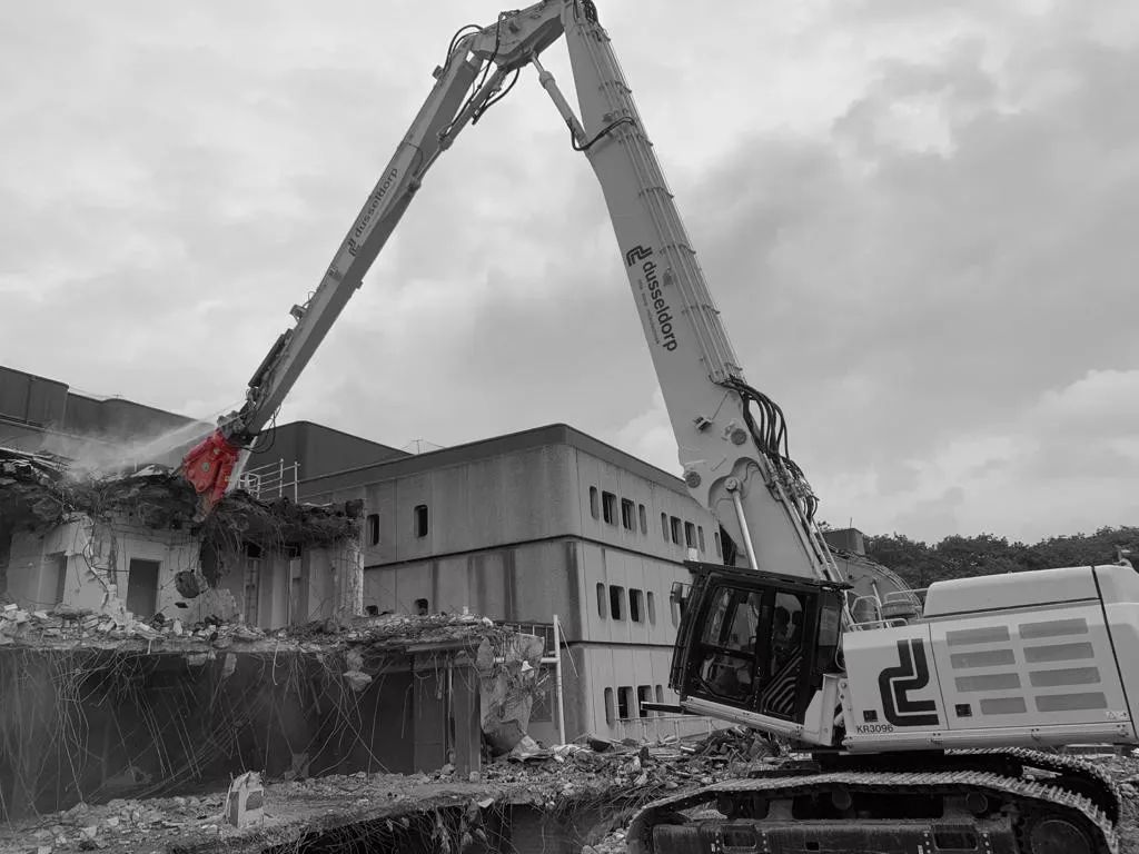 Cisaille à béton pour pelle de 18 à 85 tonnes_4