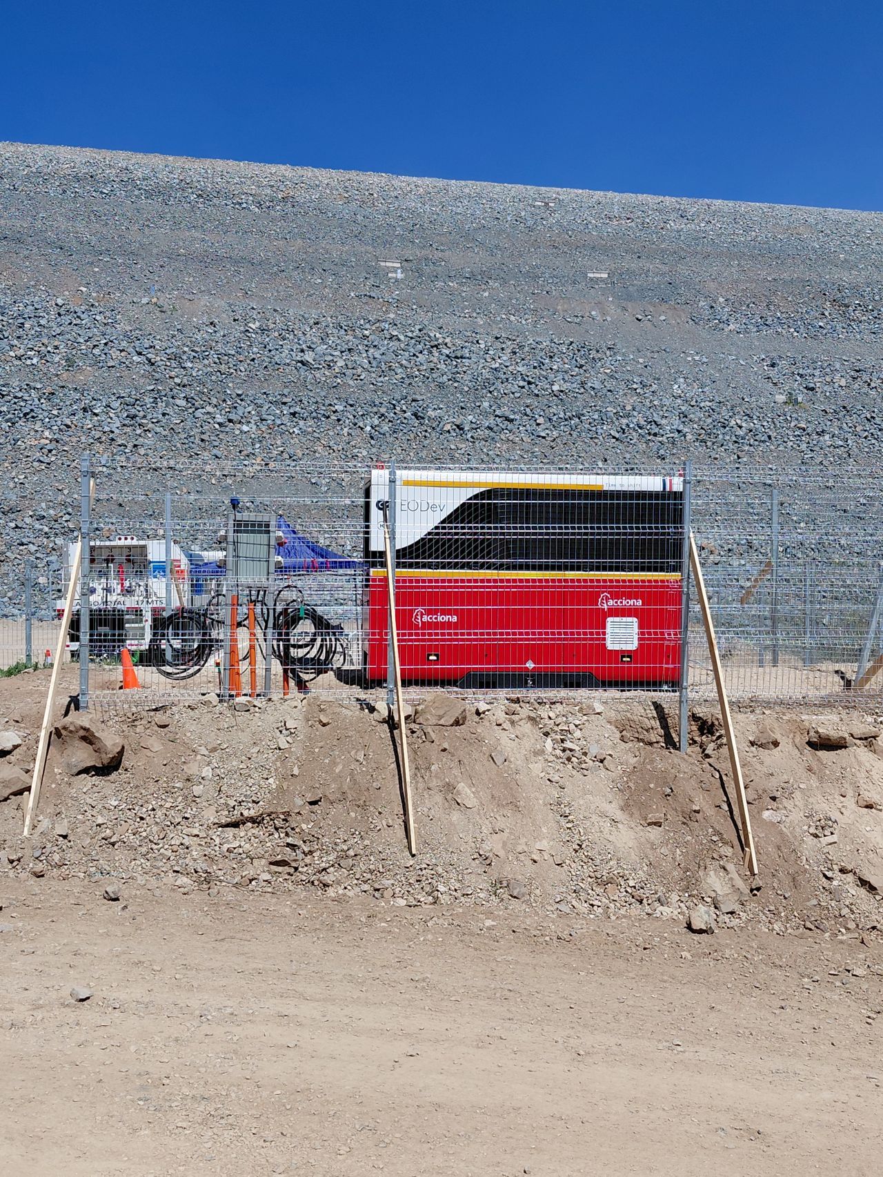 Groupe électrogène 110 kVA - 88 kW - disponible à la location_5