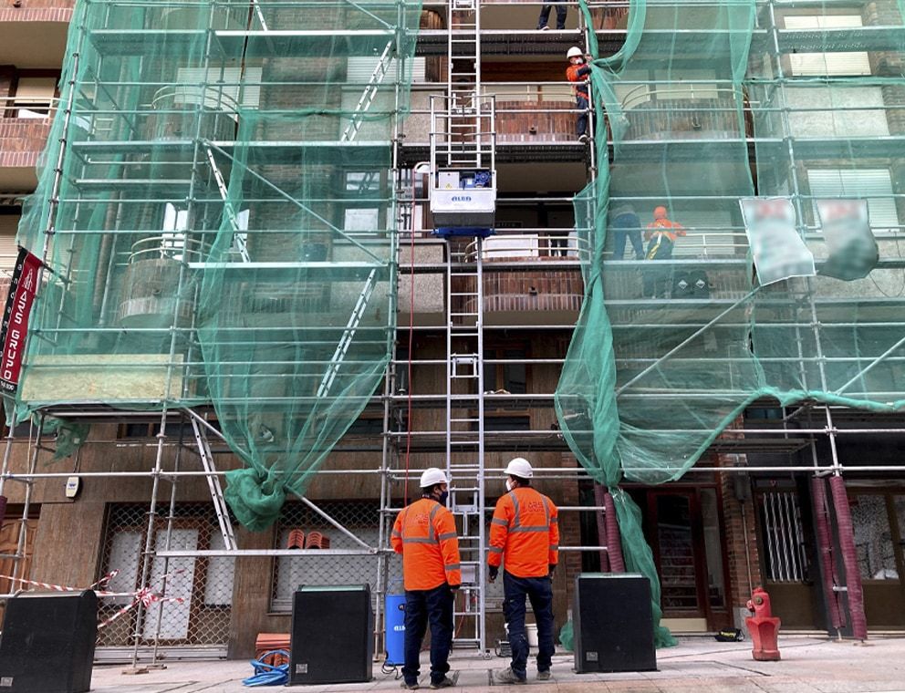 Monte-matériaux pour échafaudage tubulaire, jusqu'à 250kg - MC 250_4