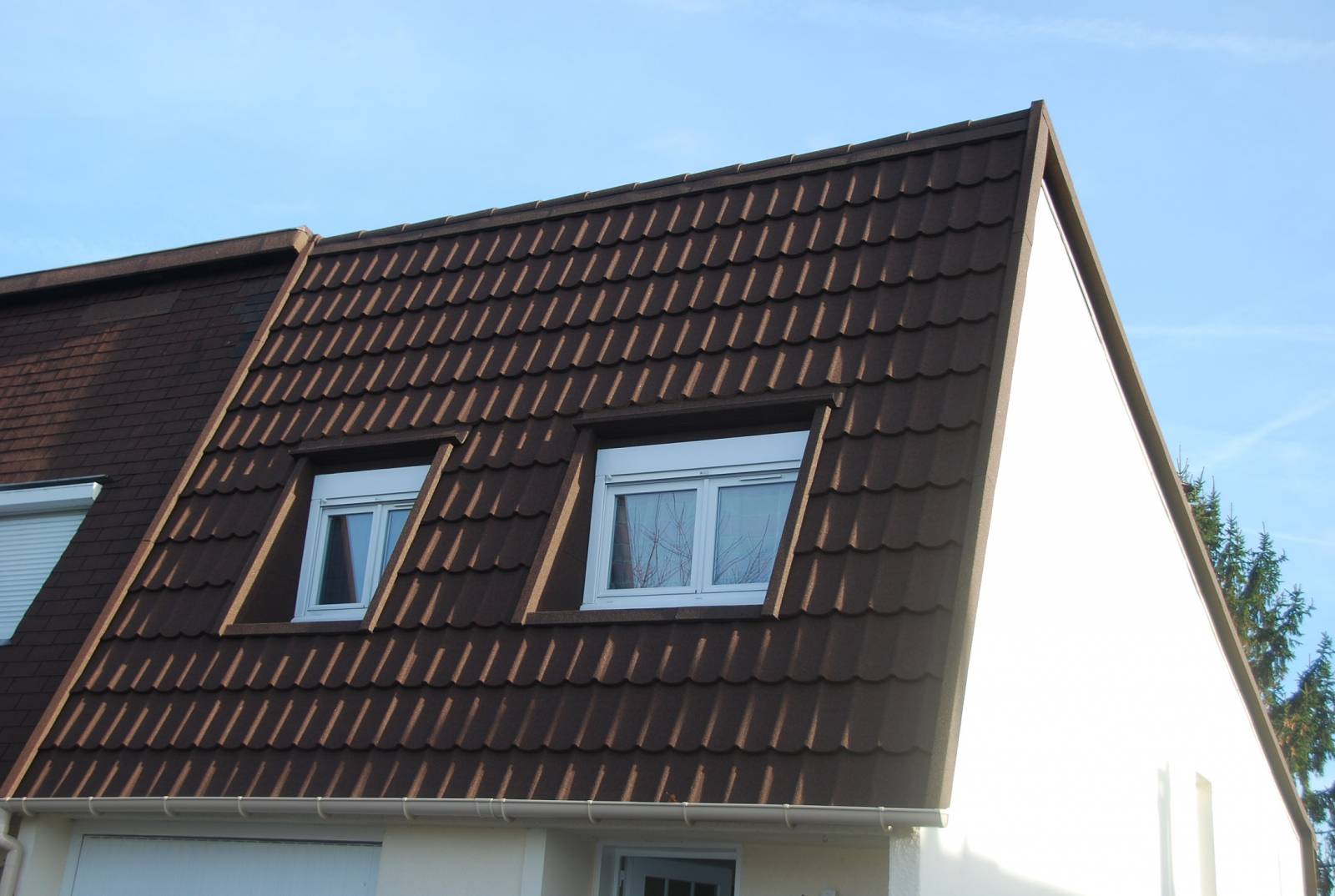 Tuiles métalliques avec revêtement de pierre naturelle inaltérable - GERARD® DIAMANT - légère et rapide à installer_4