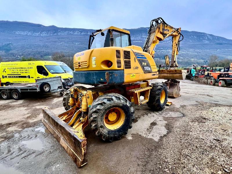 KOMATSU pw110r-1 pelle a pneus 12t_4