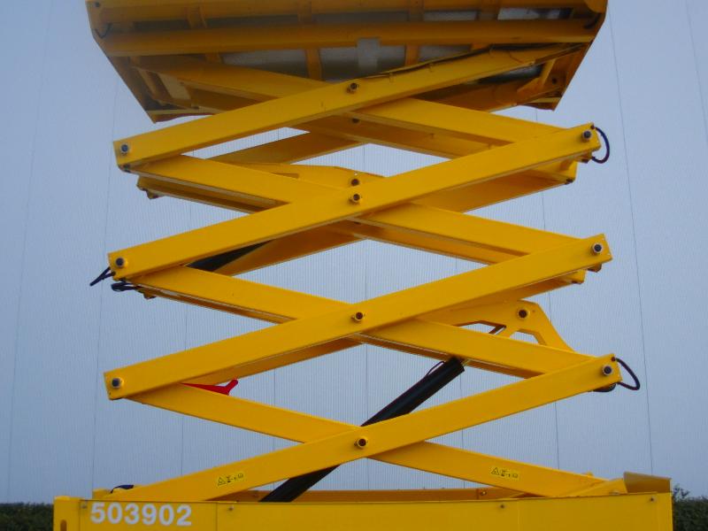 Nacelle ciseaux GENIE gs4069dc occasion_4