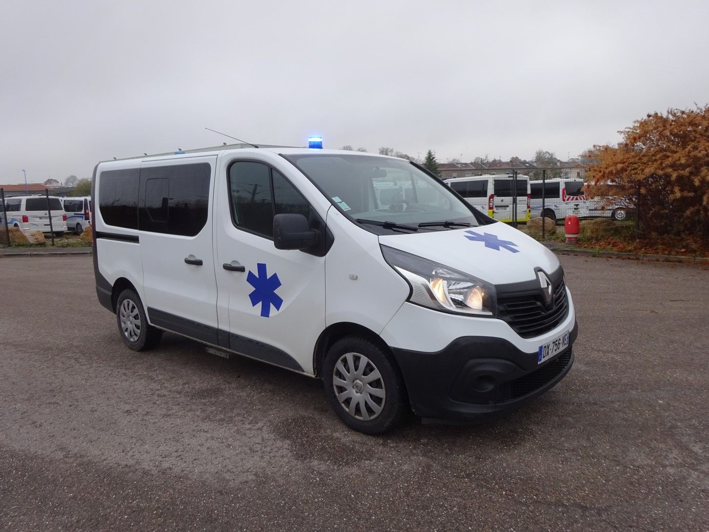 Renault trafic l1h1 ambulance_4