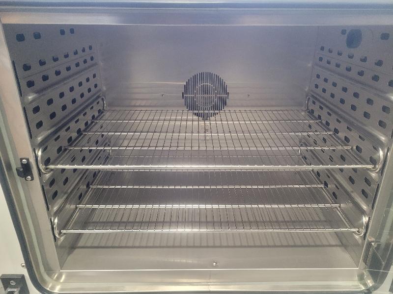 Incubateur / étuve réfrigéré BINDER KB-115 avec convection forcée 100°C_4