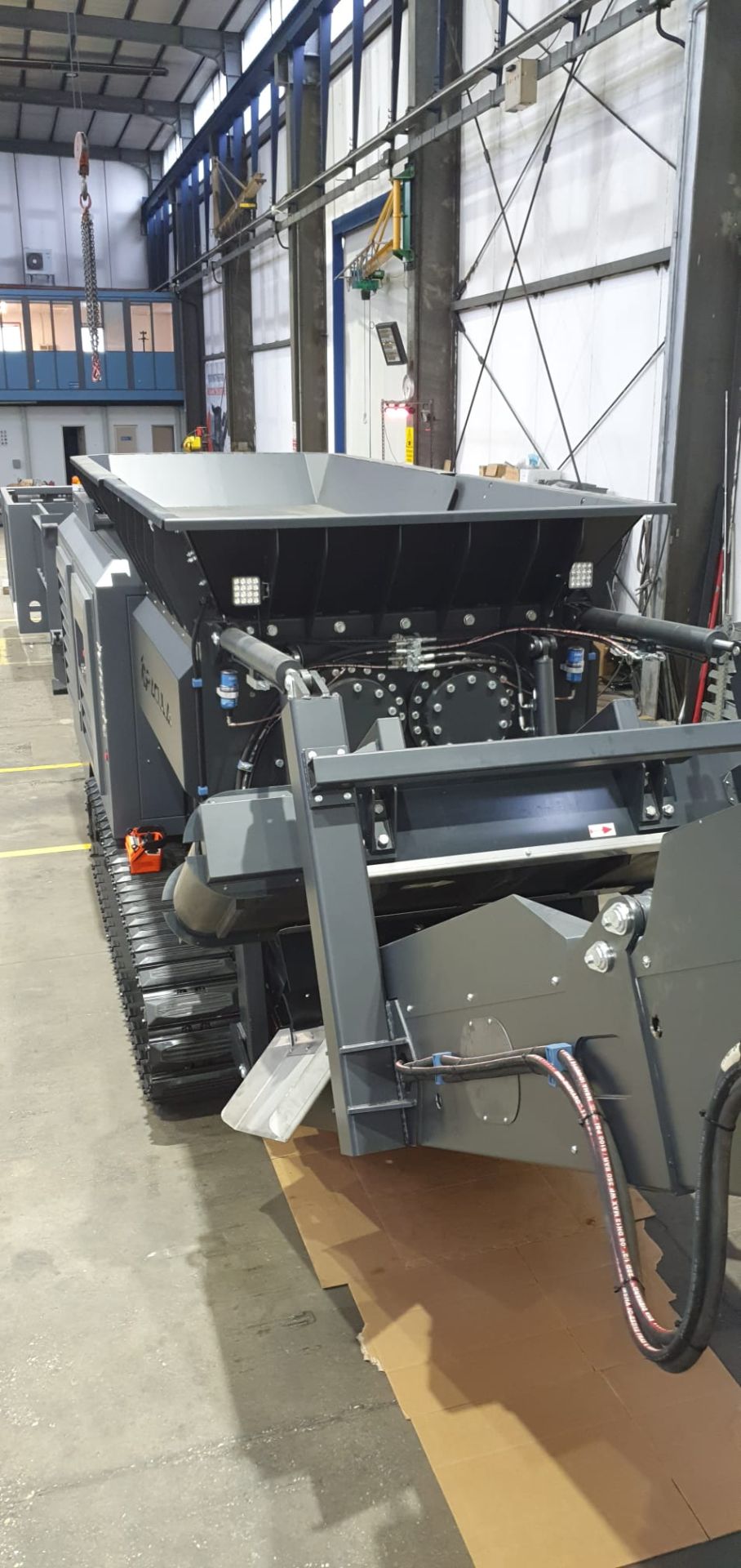 Broyeur primaire mobile DRACULA Series - Omer Ecology - déchets urbains, aluminium, bois, pneus et encombrants_4