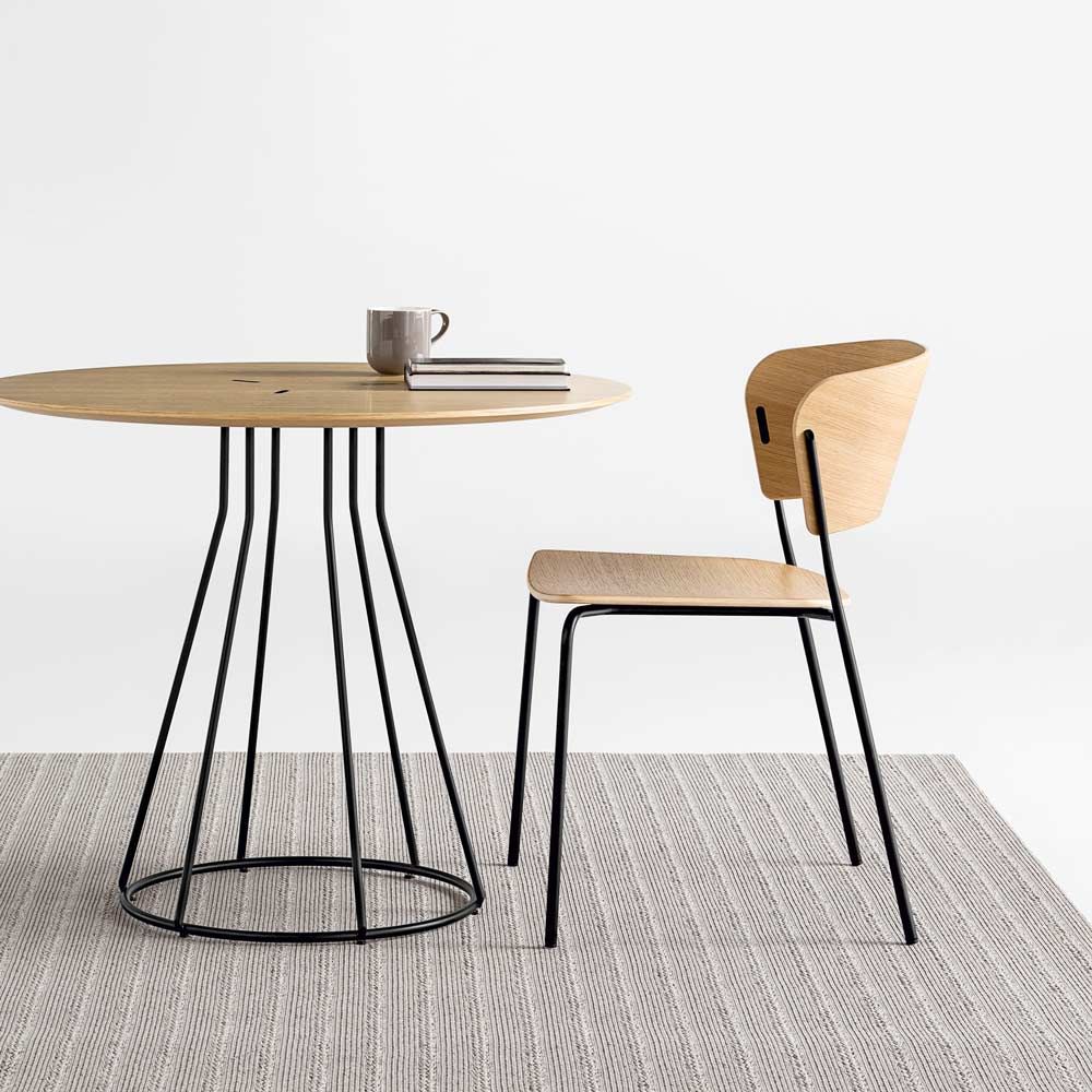 Chaise de conférence ARC - Design intemporel par Yonoh Studio - Empilable et primée_4