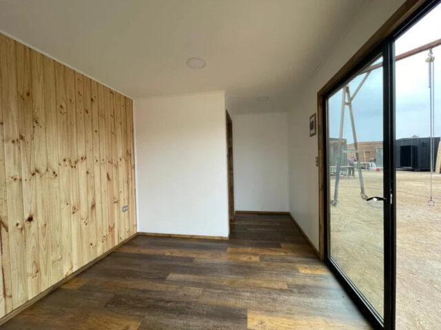 Conteneur de bureau modulaire 24m² - Projet modulaire Dalí 8 x 3 m avec isolation et fenêtres double vitrage_4