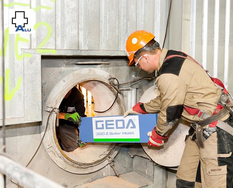 300 Z Boiler Hoist - Monte-charges de chantier GEDA-Dechentreiter GmbH & Co. KG - Charge 300 kg - démontage rapide, sécurisé et compact_4