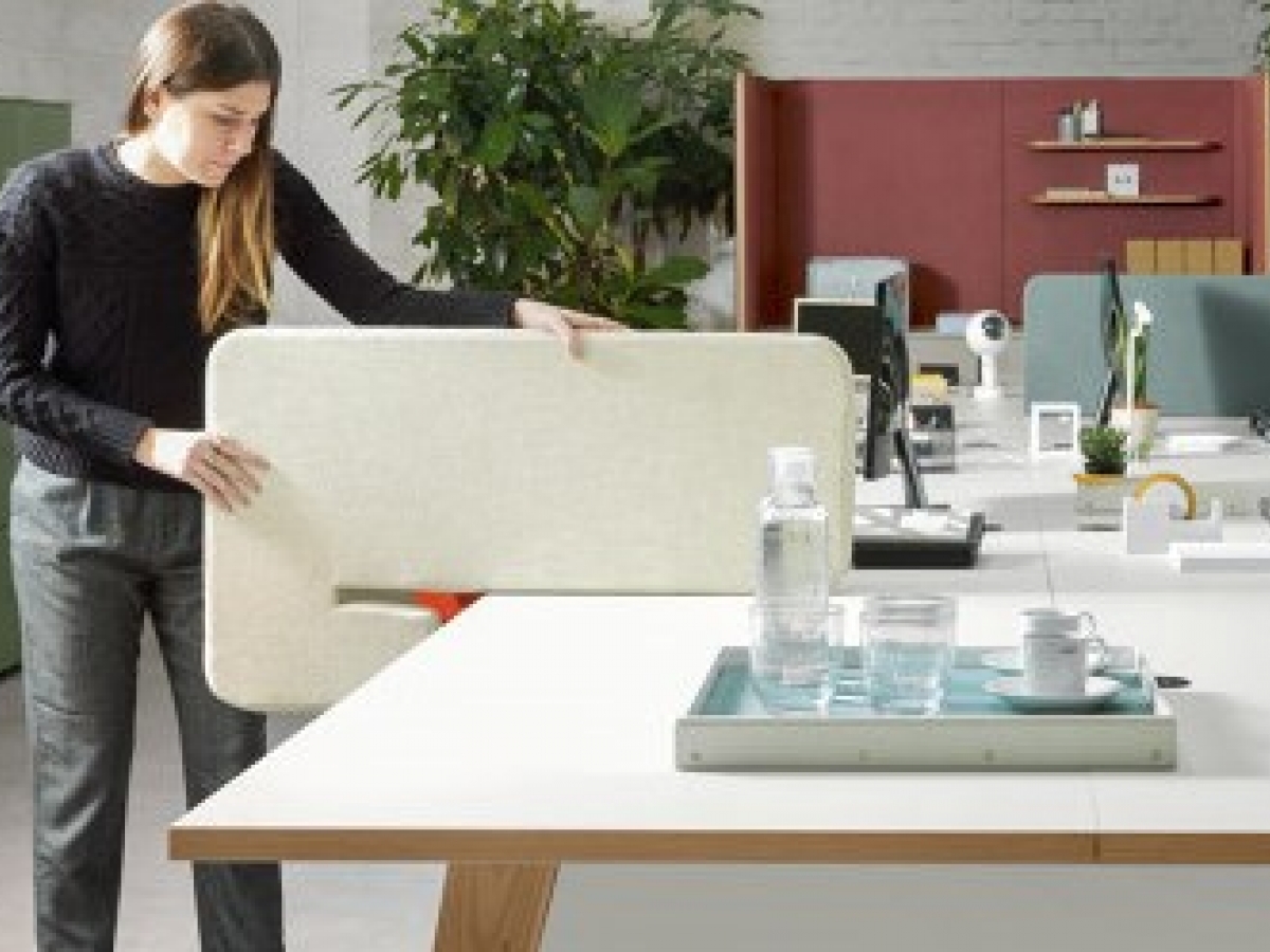 Bureau bench design et innovant pour espaces ouverts - PIGRECO avec finitions personnalisables et modularité_4