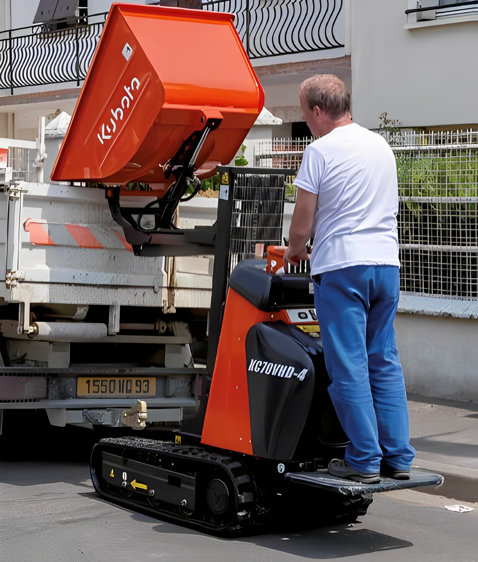Machine de construction Kubota avec capacité de 0,34 m³ de benne