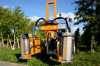 Effeuilleuse compatible avec tracteurs enjambeurs et machines à vendanger