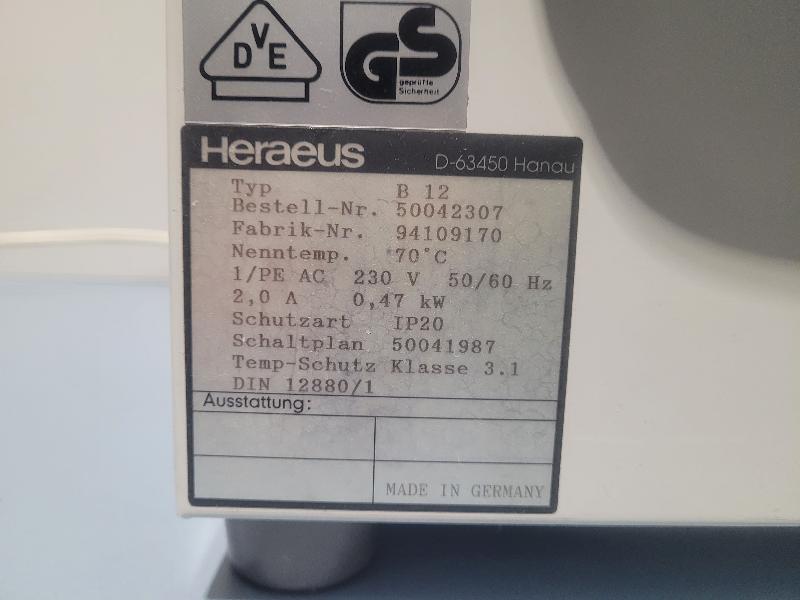Incubateur / étuve HERAEUS B12 avec convection naturelle 70°C_4