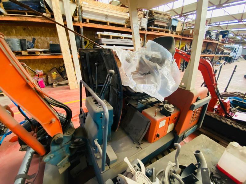 KUBOTA KX-012 Mini pelle (vendu pour pièces)_4