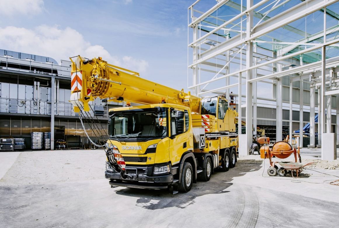 Grue lourde Liebherr adaptée aux travaux de levage quotidien