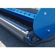 Machine Gb III équipée de patins réglables en acier HDX