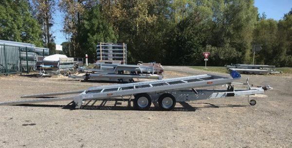 Remorque porte voiture-plateau - 4,50 X 2,10 M - 3000 KG - GALA RIGEL 45 30_4