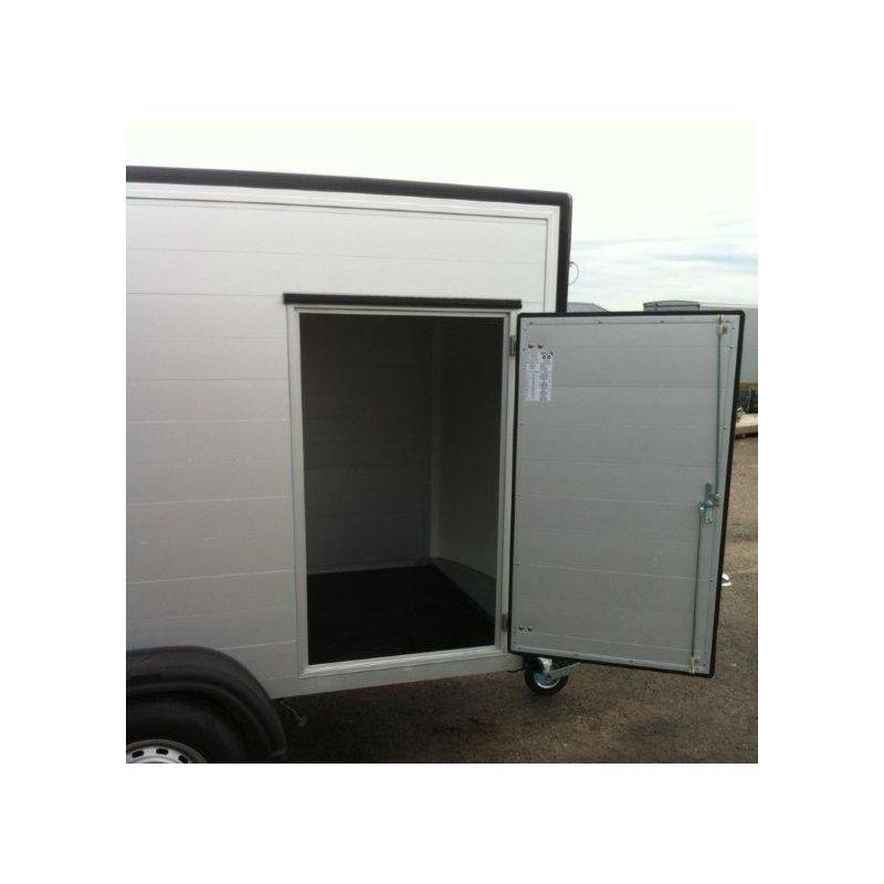 Remorque aluminium 1300 kg avec dimensions intérieures optimisées
