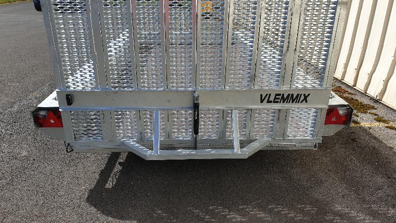 TM 4m x 1m80 porte engin 3 x essieux 1350 kg_4