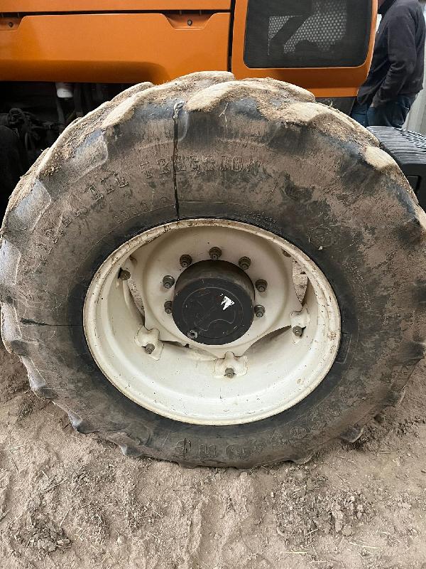 Tracteur agricole Renault ARES 815 RZ – 150 ch – 1999 – 4 roues motrices – Semi-Powershift_4