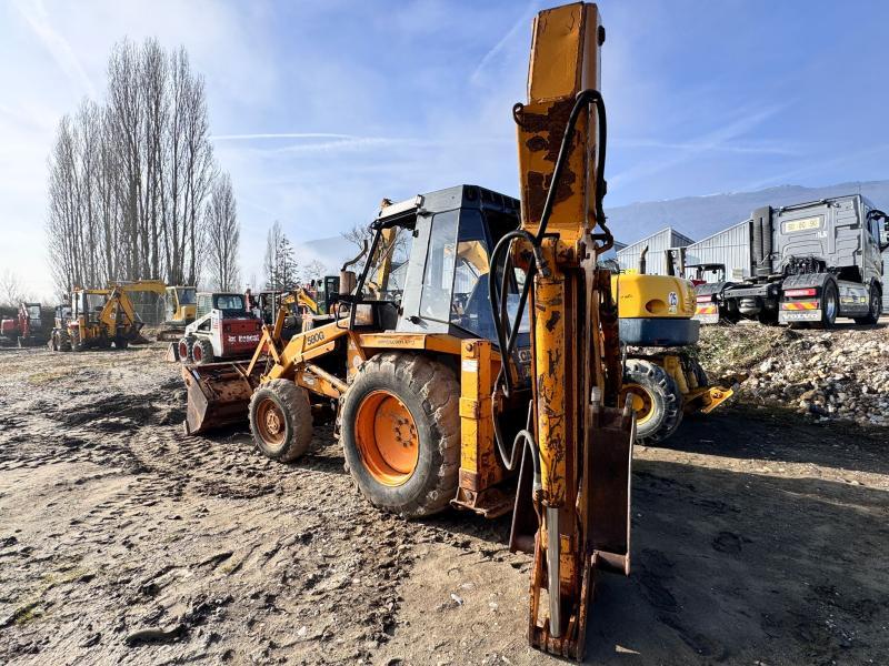 Case 580 G 4x4 Tractopelle_4