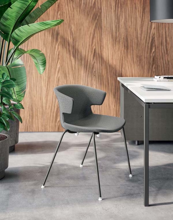Chaise de réunion design, confortable pour un environnement de travail productif et accueillant_4