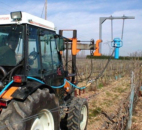 Enfonce pieu pour vignoble, conçu pour enfoncer des piquets en bois et métal - ARIES 26 VITICOLE_4