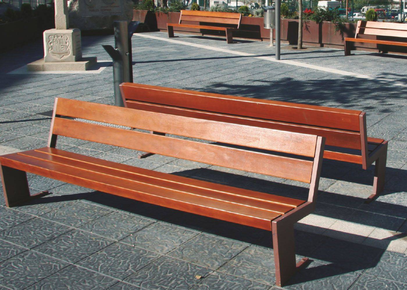Banc public Quatro UM377X - fonte ductile avec traitement anticorrosion et lattes en bois tropical_4