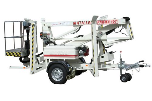 Nacelle articulée télescopique à alimentation électrique ou thermique