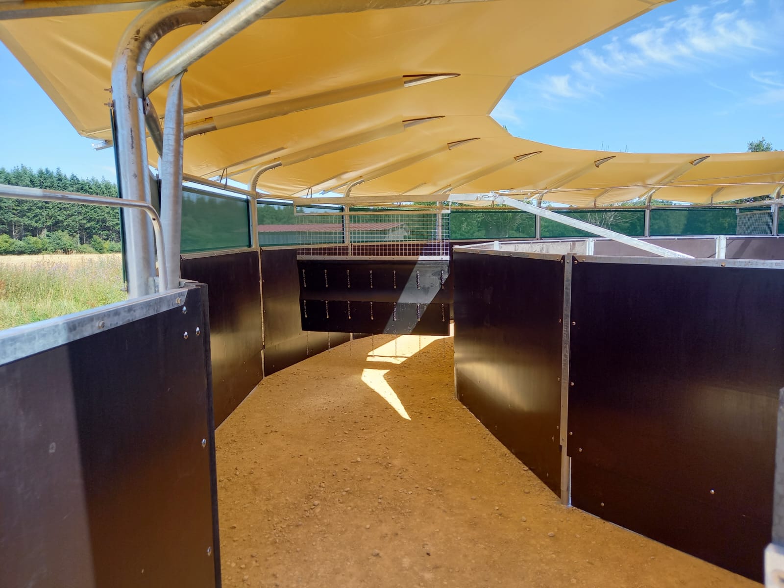 Marcheur professionnel pour chevaux avec clôture en bakélite - Existe en 12m, 15m, 16m, 18m et 20m_4