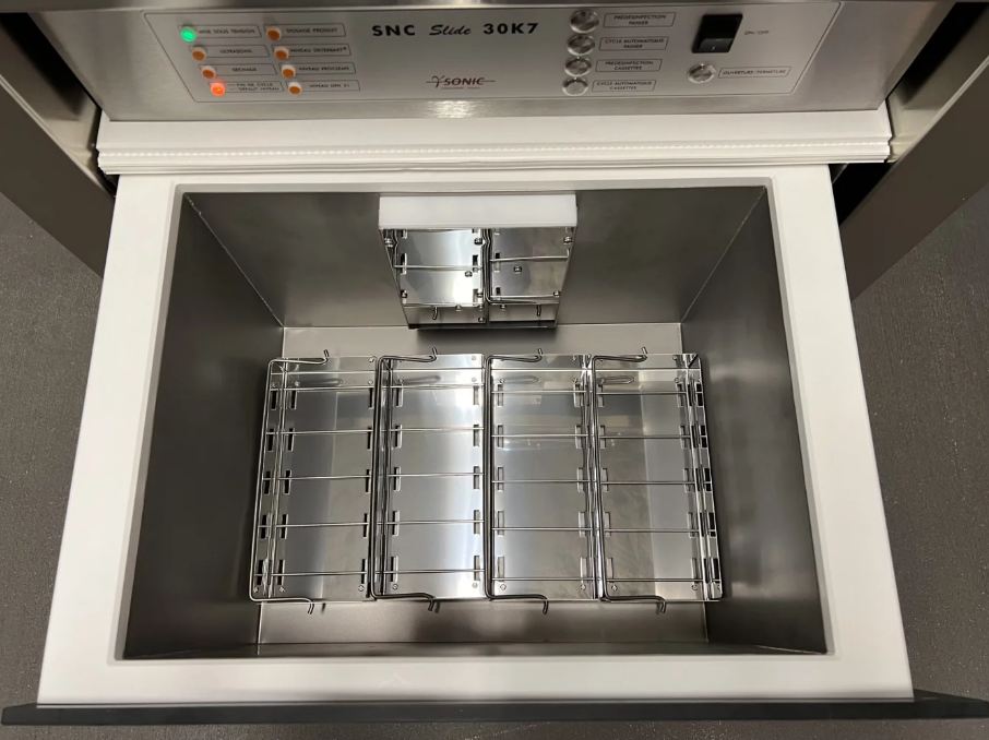 Laveur automatique à ultrasons SNC Slide 30 K7 - Modèle tiroir incorporable sous plan de travail vrac/cassettes - Gamasonic_4