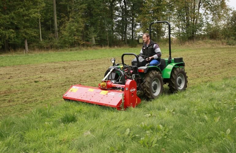 Machine idéale pour le contrôle des ravageurs et adventices