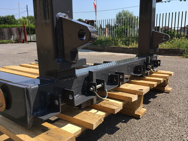 D-700-e fourches lèves-palettes pour chargeur frontal deleks srl_4