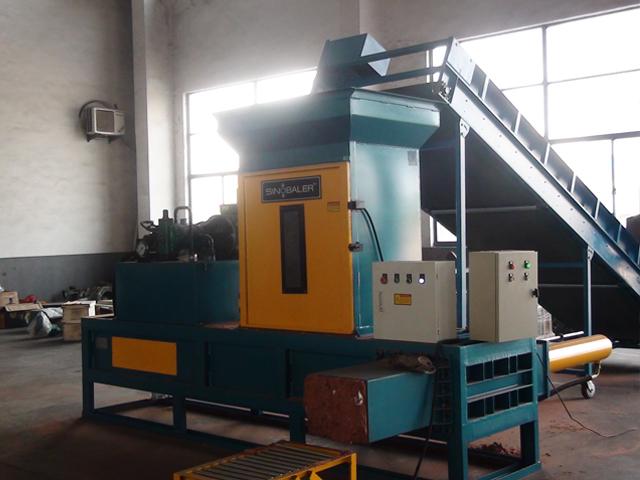 Presse à balles horizontale d'ensachage robuste Sinobaler - idéale pour matériaux en vrac avec PLC intégré_4