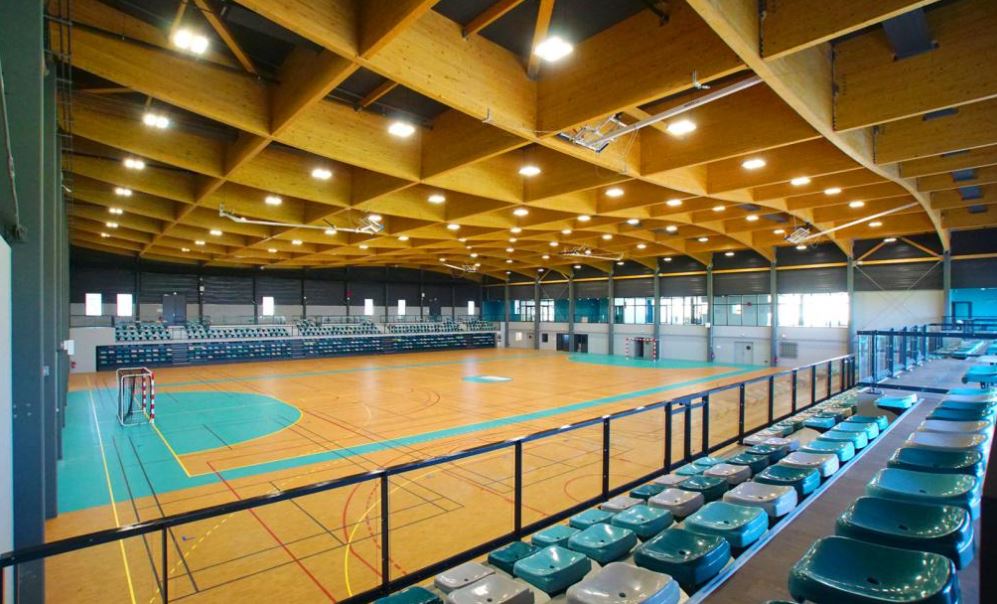 Tribune télescopique  pour des manifestations culturelles_4